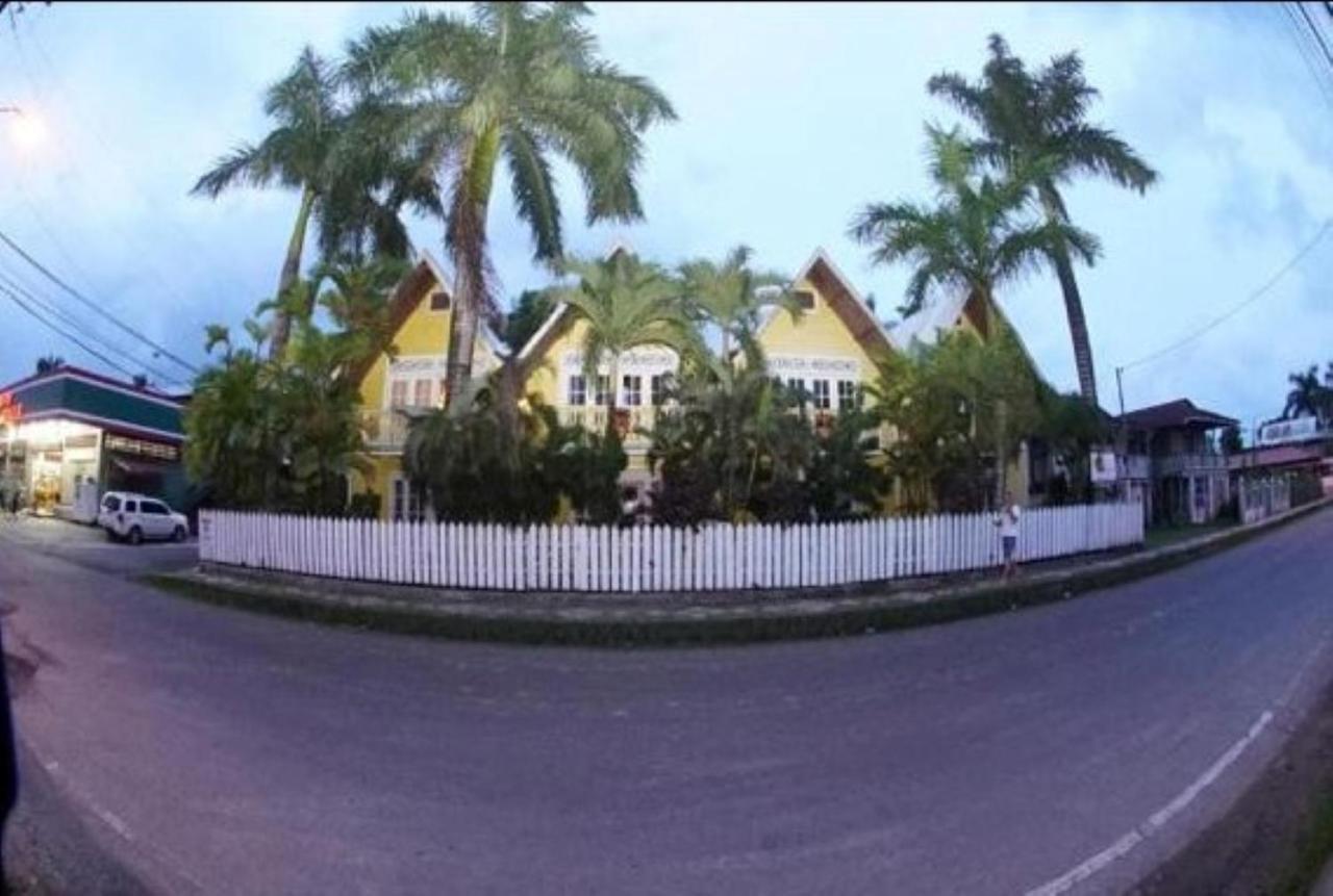Yellow Houses Bocas Duplex Bocas Town Luaran gambar