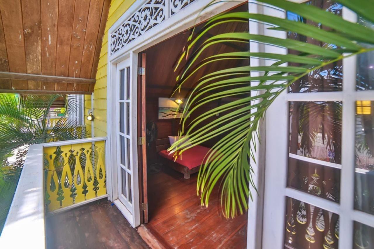 Yellow Houses Bocas Duplex Bocas Town Luaran gambar